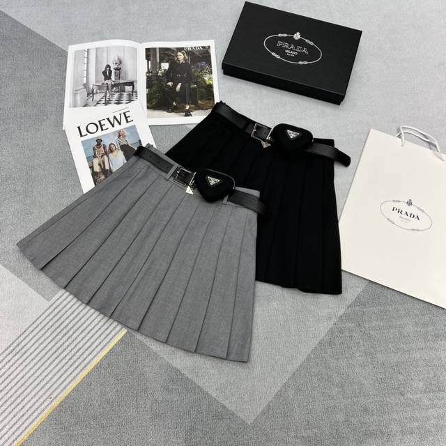 高品质prada *2024 春夏新品 腰包百褶半裙 时尚休闲 百搭款 女神春夏必备款 两色sml